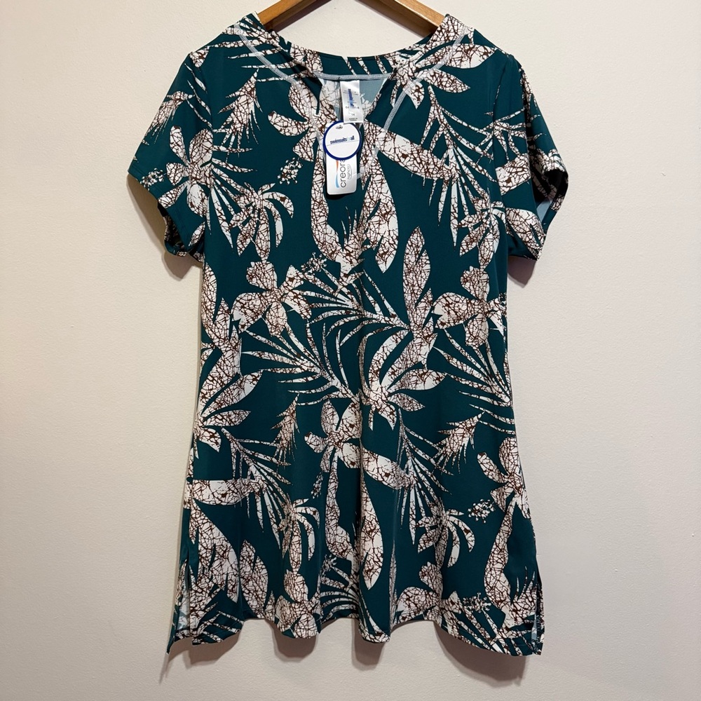 Swimsuits For All NWT Green Floral V neck Dress Size 14